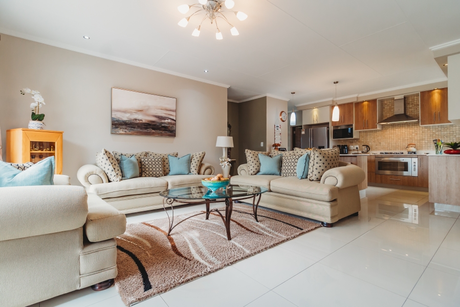 4 Bedroom Property for Sale in Earls Court Lifestyle Estate Western Cape